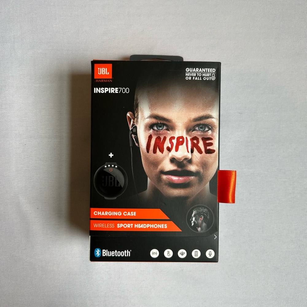 JBL Inspire 700 In-Ear Wireless Sport Headphones with Charging Case